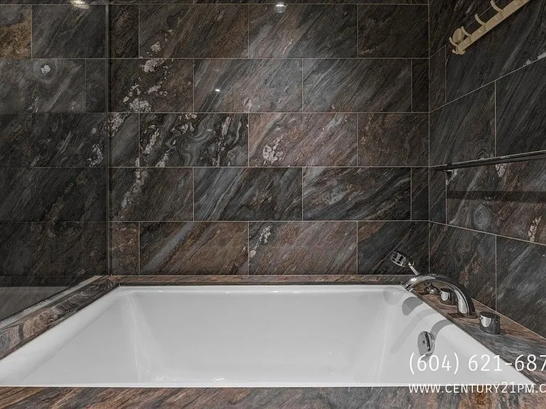 1111 Alberni St #2206 — Photo 15
