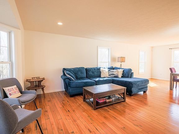 5th image of 2514 E Sandberg Ct