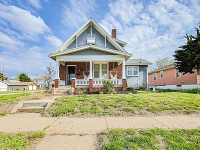 325 Massachusetts St, Saint Joseph, MO, 64504