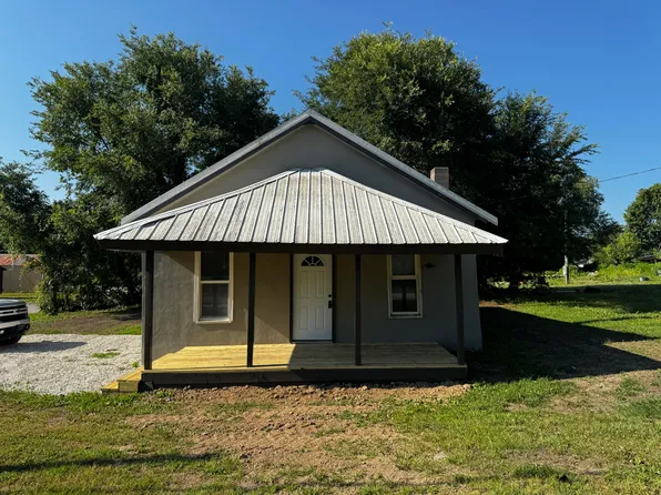 119 E Broadway Street, Urbana, MO 65767