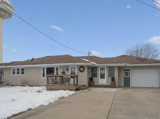 208 N Depot St, Annawan, IL 61234