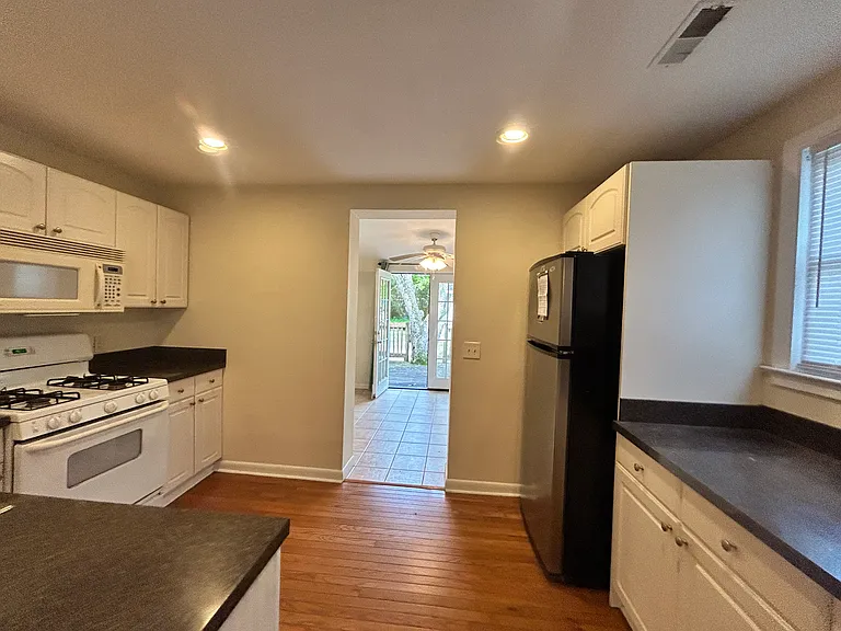 1597 Secessionville Rd — Photo 7