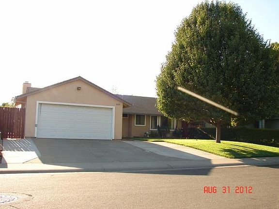 2nd image of 6118 Lucero Dr