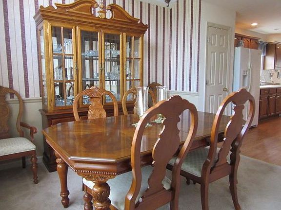 4th image of 3656 Park Pointe Dr