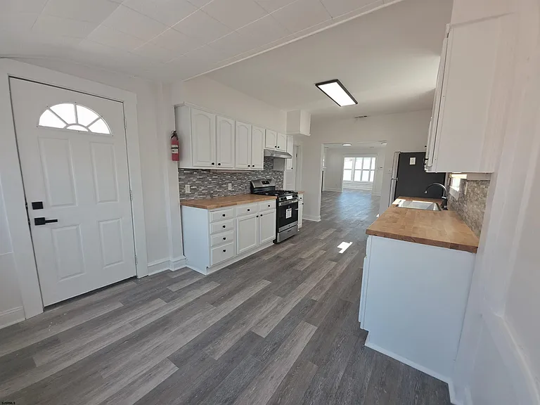 346 N Delaware Ave — Photo 11