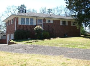 2203 Williams Dr, Dalton, GA 30721