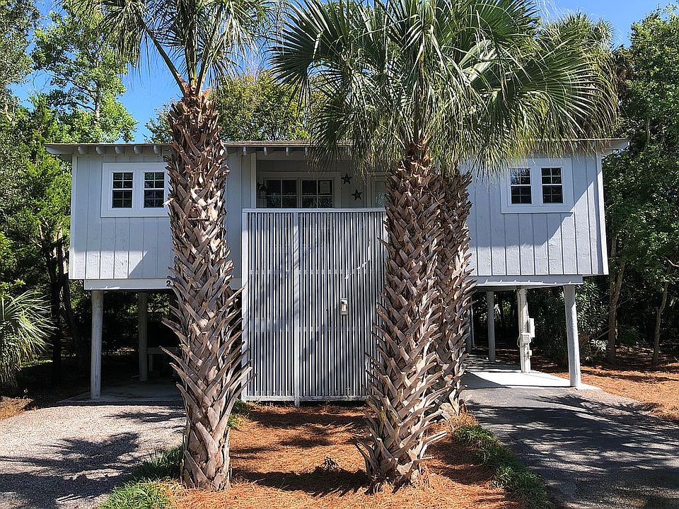 2 Sandpiper Exterior 