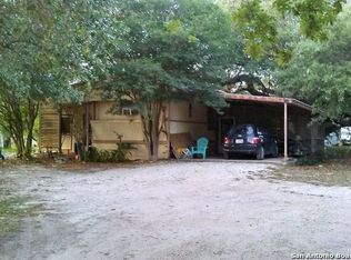 100 Highland Rd, Poteet, TX 78065