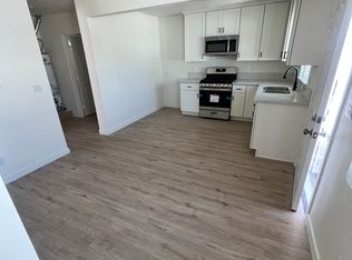 6087 S Atlantic Ave #2, Long Beach, CA 90805