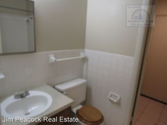 3rd image of 900F N Jeff Davis St #10980838