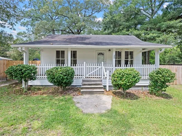 300 Hillcrest Rd, Mobile, AL 36608