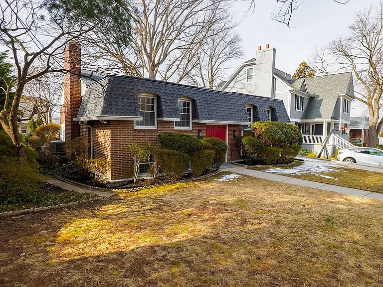 2702 Navarre Dr — Photo 41