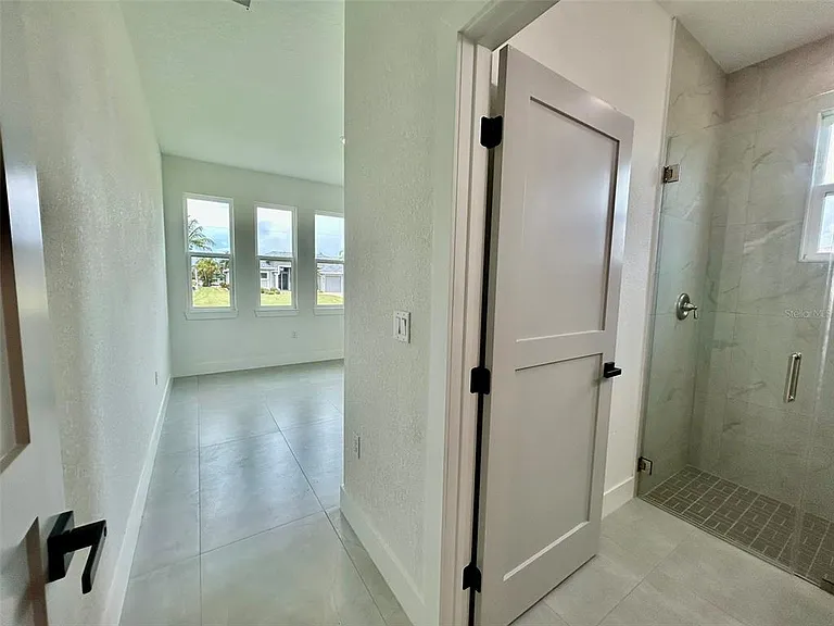 8181 Tecumseh Cir — Photo 30