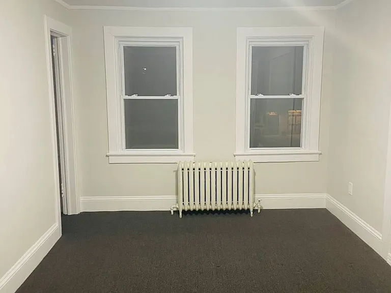 111 Glen Head Rd — Photo 10