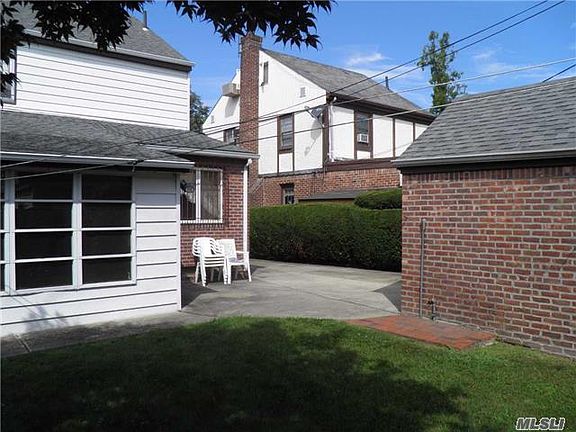 3rd image of 8717 251st St