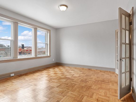 5th image of 3819 S Kingshighway Blvd #1-1061
