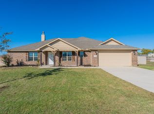 118 Brook Ln, Decatur, TX 76234