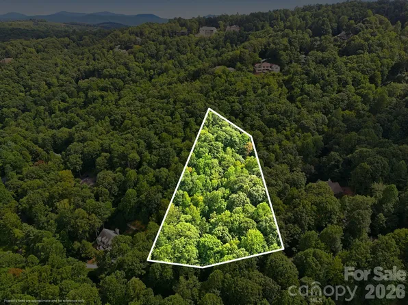 315 Kenmure Dr #74, Flat Rock, NC 28731