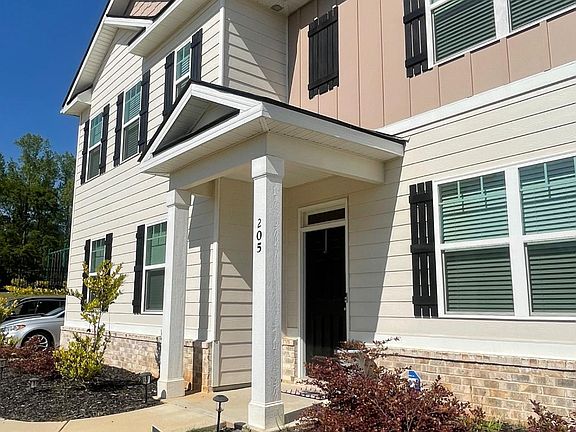 2nd image of 205 Sullivan St