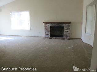 1404 Santa Fe Cir, Roseville, CA