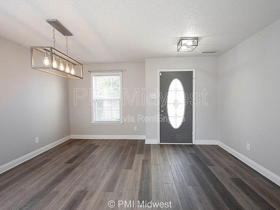2nd image of 859 Runnymede Dr