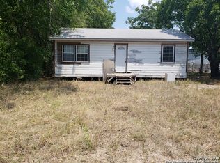 5475 Dabney Ln, San Antonio, TX 78227