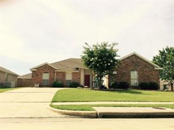 3401 Sewell Dr