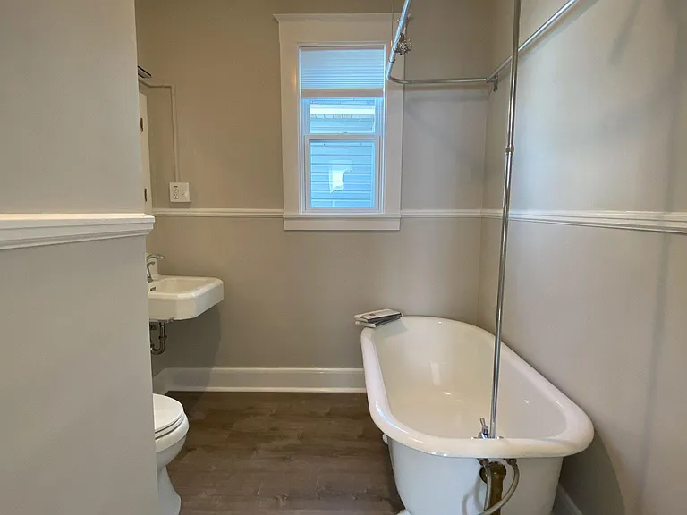 3010 Devonshire St #1 — Photo 9