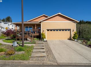 1415 Emerald Ln, Tillamook, OR 97141