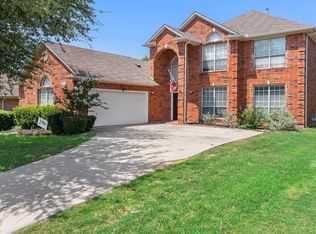 8641 Shadow Trace Dr, Fort Worth, TX 76244
