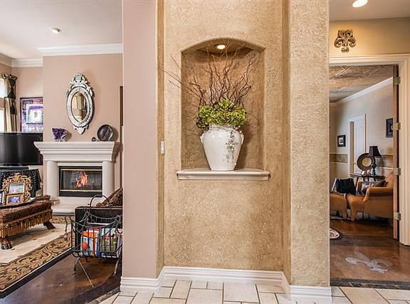 3rd image of 4302 Portales Ct