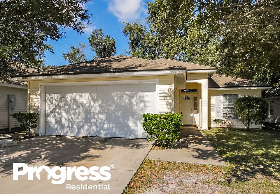 1st image of 2871 Centerwood Dr N