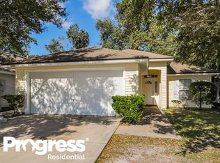 2871 Centerwood Dr N, Jacksonville, FL 32218