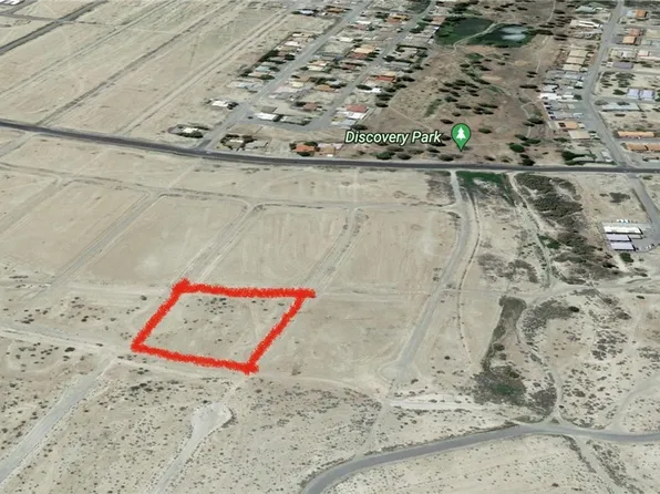 1581 Dakota St, Pahrump, NV 89048