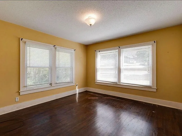 3717 Tacoma Ave — Photo 10