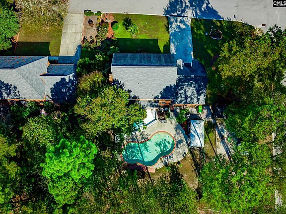 4th image of 512 Meadowbrook Dr