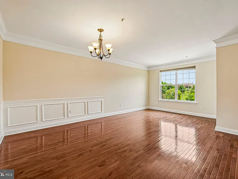 23004 Meadow Mist Rd — Photo 18