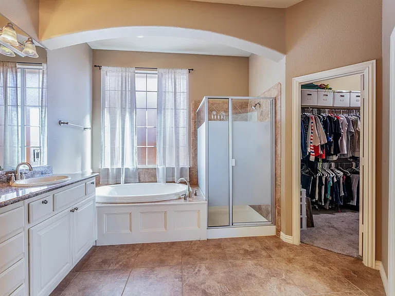 920 Fannin Dr — Photo 26