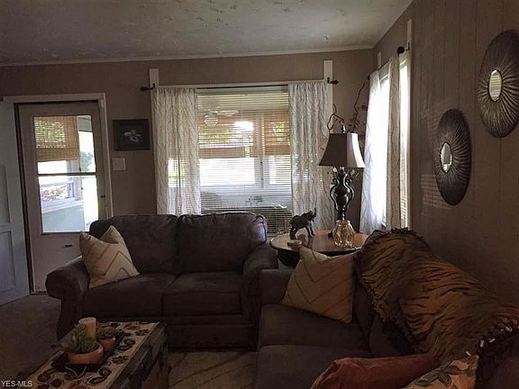 3rd image of 7523 Glenwood Ave