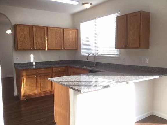 5th image of 9022 176th Street Ct E