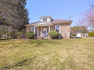 899 Keg Ln, Brant, ON N3L 3E2