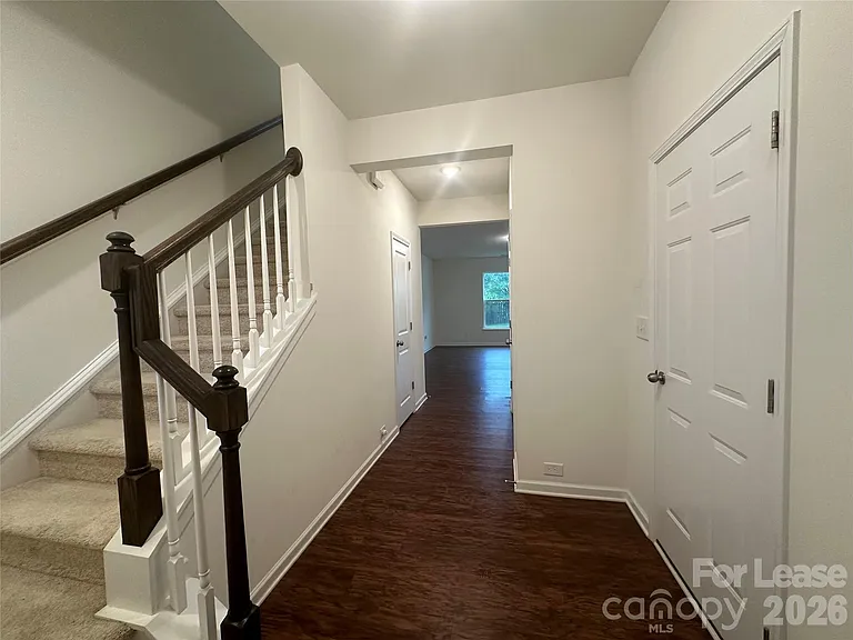 6020 Hampstead Pond Ln — Photo 2