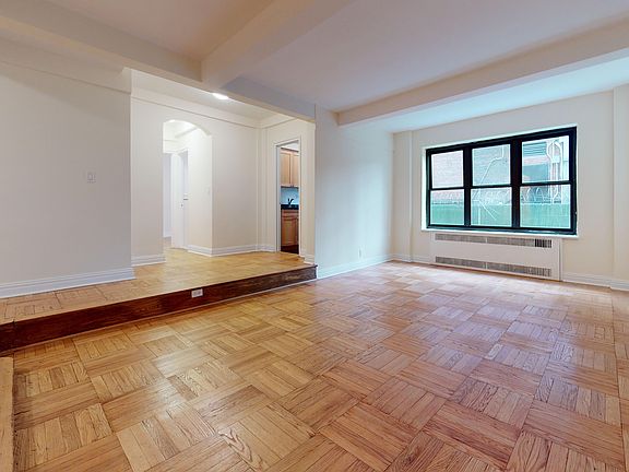 4th image of 141 E 56th St APT 1K