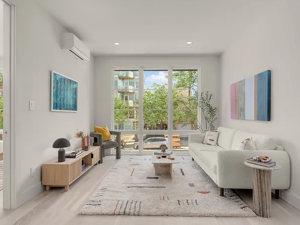 166 Washington Ave #4B, Brooklyn, NY 11205