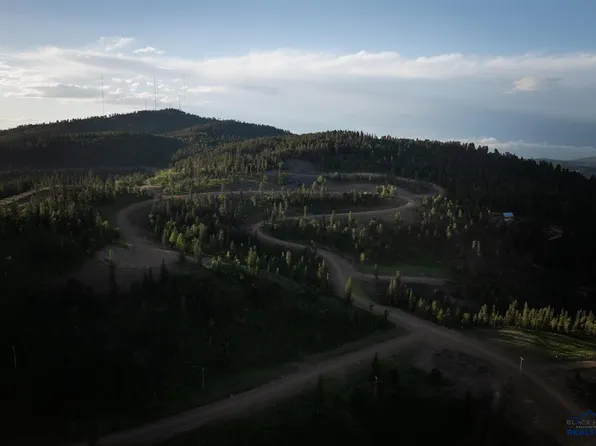 44 Deer Mountain Rd, Lead, SD 57754