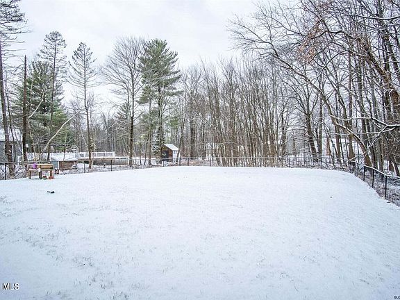 2nd image of 647 Pearse Road