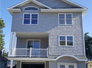 349 E Fulton St, Long Beach, NY 11561