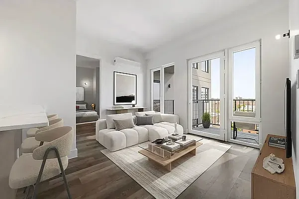 Living room, photo 1