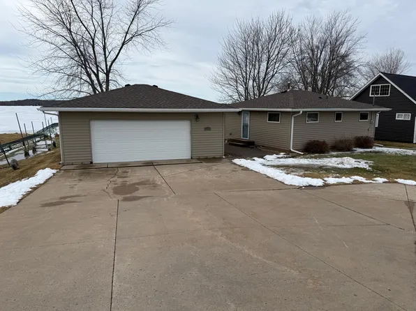 51334 Rush Lake Trl, Rush City, MN 55069