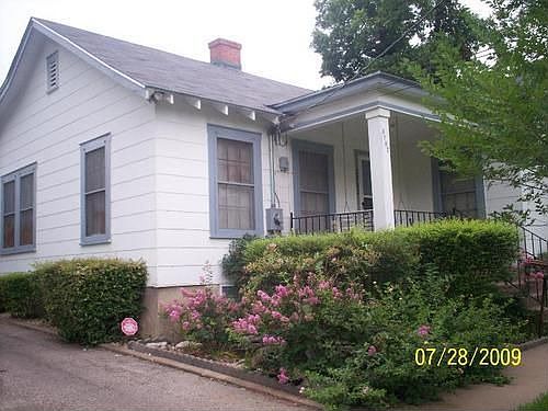 1st image of 3702 Beverly Dr